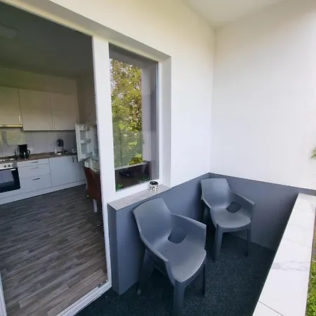 Viktoria'S Appartment In Ob-Mitte Oberhausen  Esterno foto